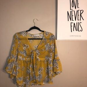 Floral Flowy Boutique Top!
